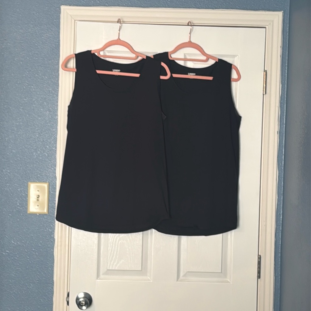 Set of 2 tunic length tank tops